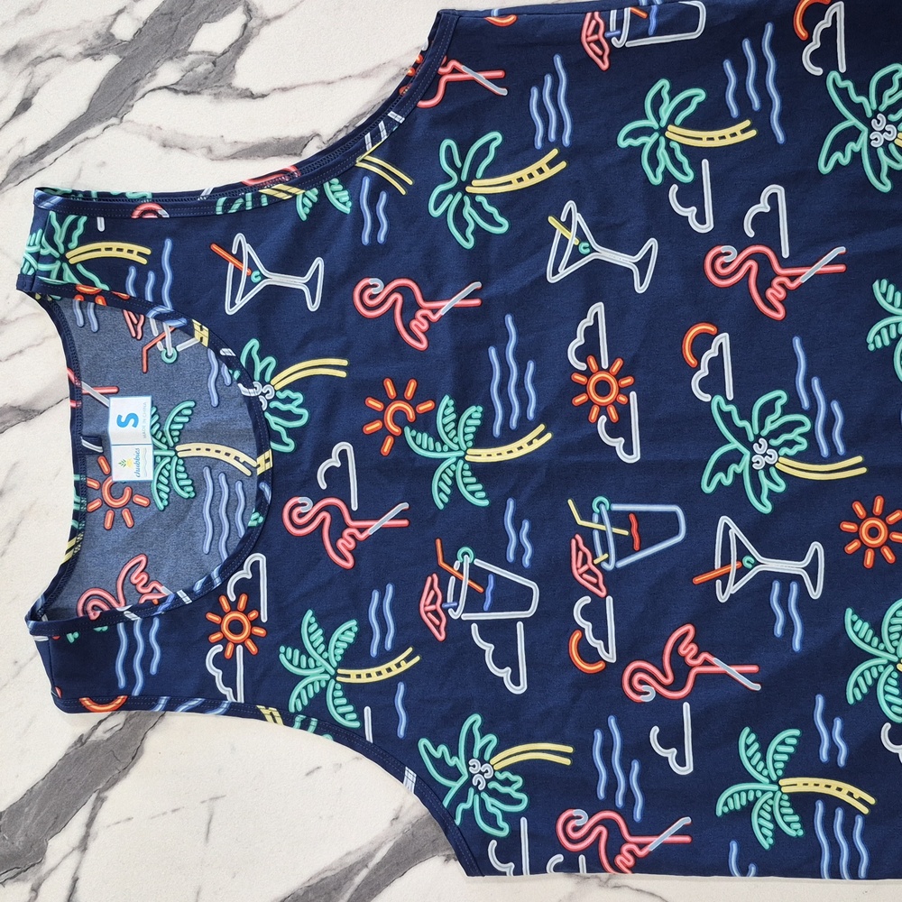 Chubbies Neon Lights Tank, Mens Small, Blue Tropical